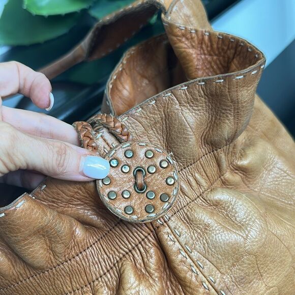 Adrienne Vittadini Genuine Leather Shoulder Bag – Soft relaxed perfect fall bag - Picture 9 of 12